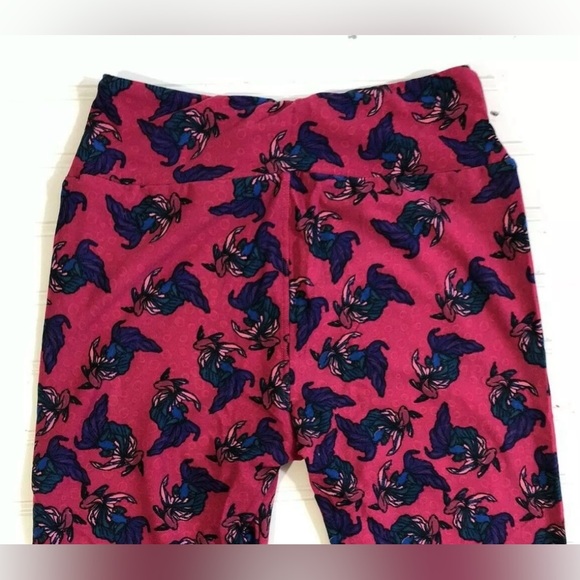 LuLaRoe OS One Size Leggings Fighting Beta Fish Bubbles Women Size 2-10 Pink New - Picture 12 of 12
